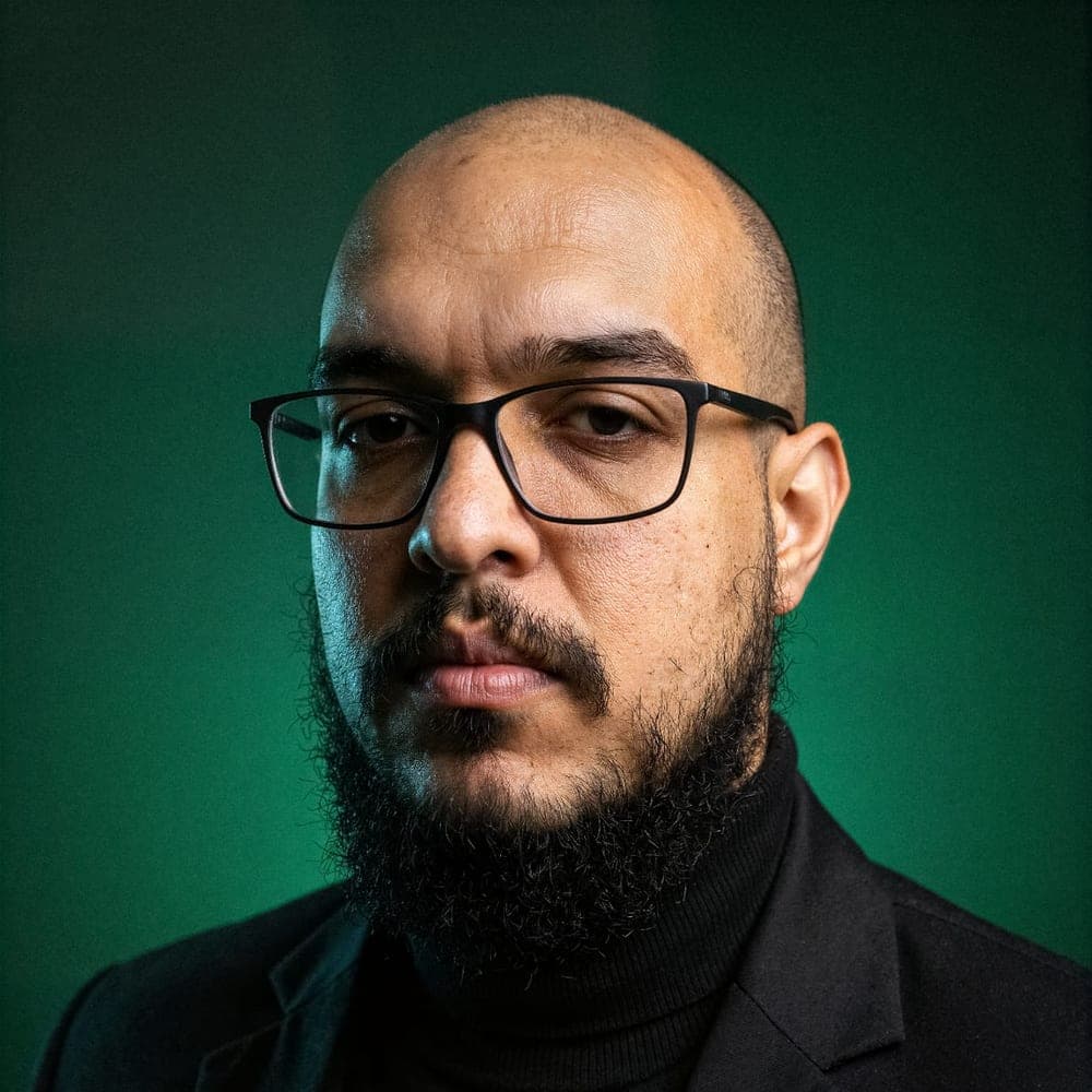 Retrato de Lucas Andrade, desenvolvedor de software e penetration tester